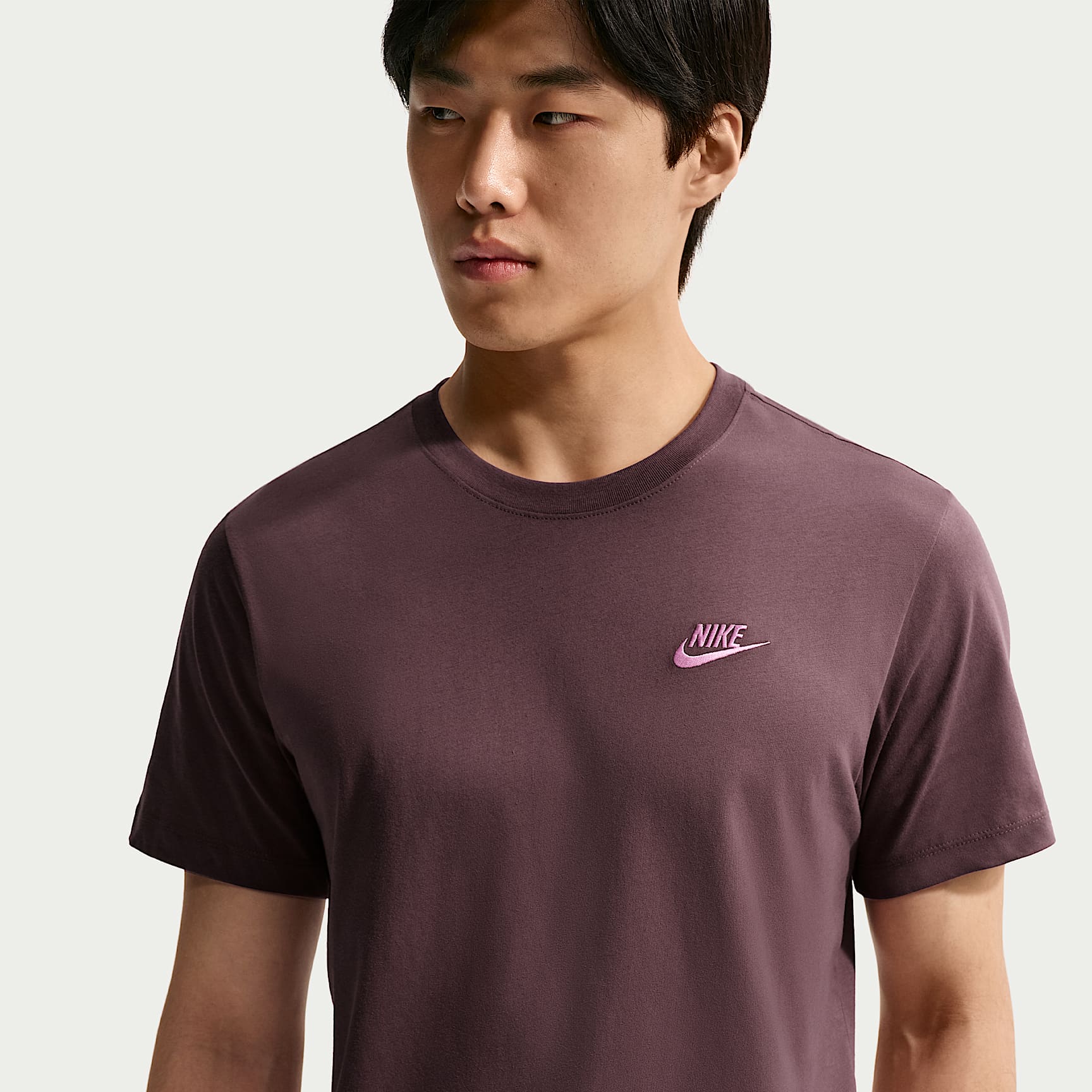 Nike Sportswear Club Men's T-Shirt. Nike NO